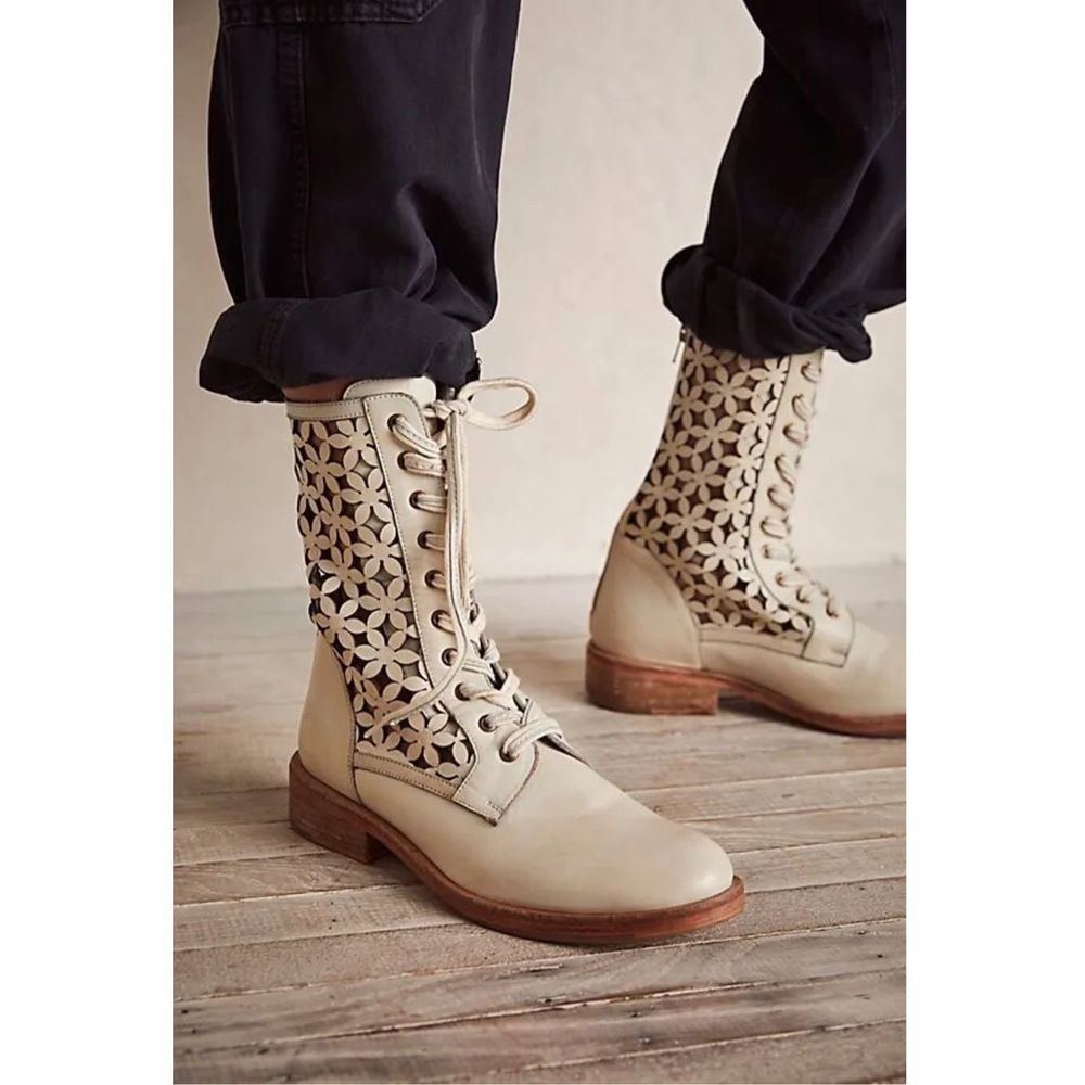 New Free People Bottes À Lacets Flower Power In Ivory Size 37